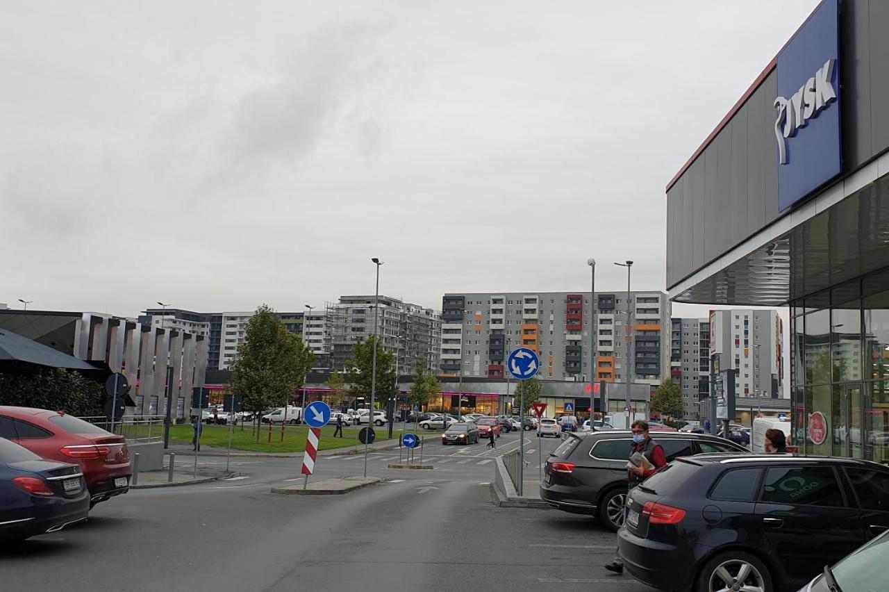 Iosia Apartment 203 Oradea Exterior foto